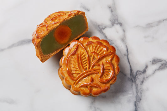 Baked Pandan Paste with Single Yolk